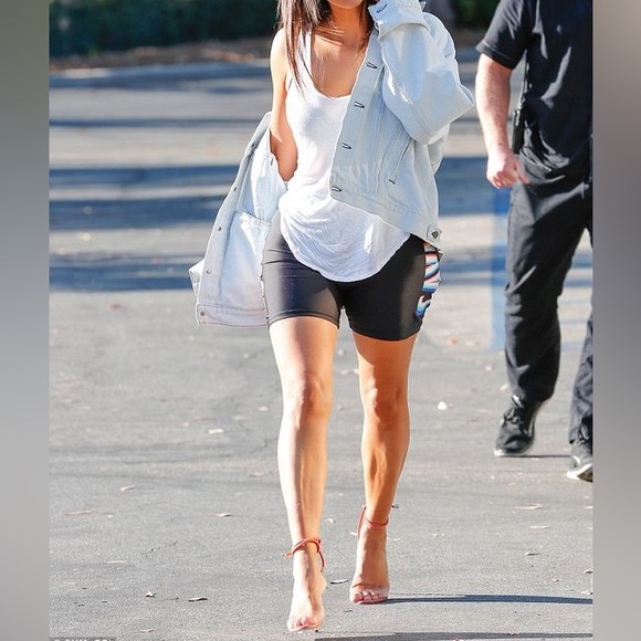 7 WAYS TO WEAR BIKER SHORTS - Picture 4 of 7